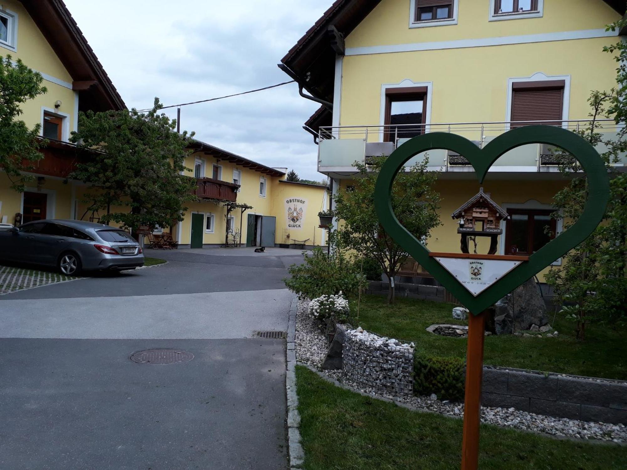 Bed and Breakfast Obsthof Glück Gamlitz Exterior foto